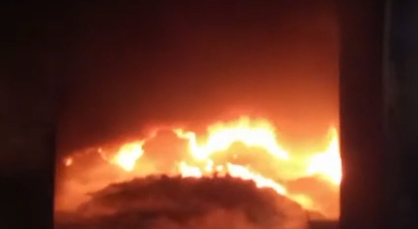 Authorities say the cause of the fire is being investigated. (Photo: Hum News)