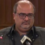 Shahzad Akbar's departure from the government cannot be termed as a matter of procedure, but it will be a turning point. (Photo: Hum News)
