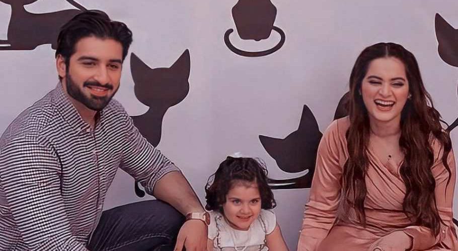 (SHowbiz Pakistan)
