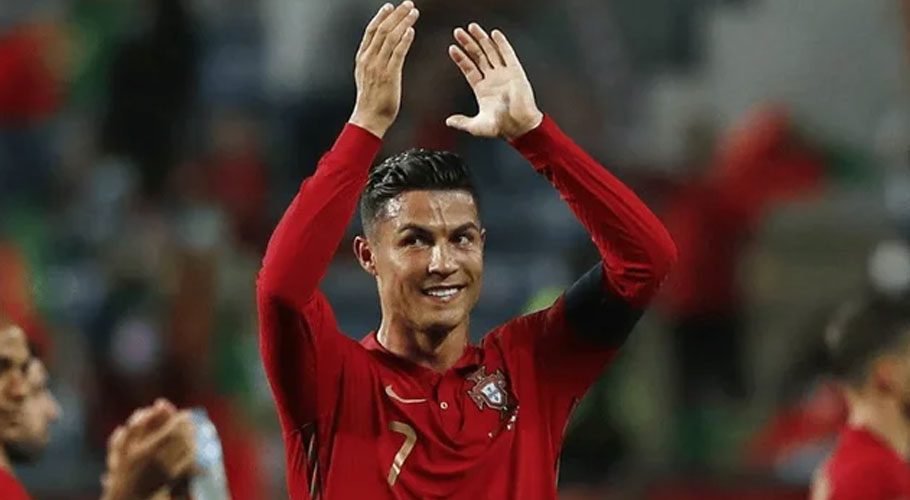 The star footballer has 3,242 posts, with an average of 10 million likes
