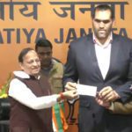 The Great Khali visited the BJP's headquarters in Delhi. Source: Twitter.
