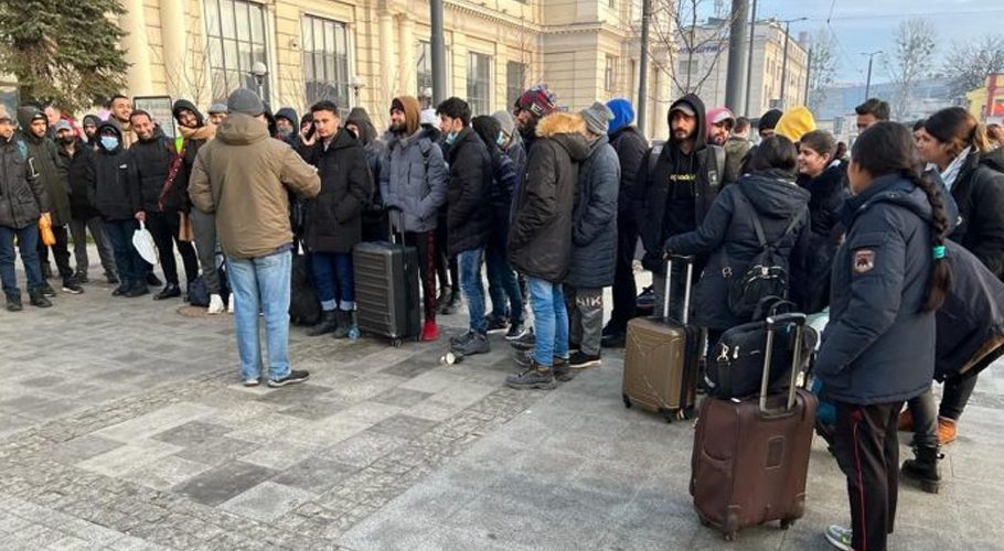 He said the embassy was in the process of safely evacuating stranded Pakistanis in Ukraine: Source: APP.