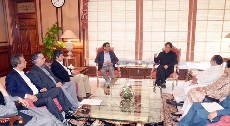 The Prime Minister has decided to intensify contacts with allies on the no-confidence motion. (Photo: Dawn)