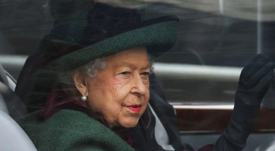 Queen Elizabeth arrives for the service at Westminster Abbey. Source: Reuters.