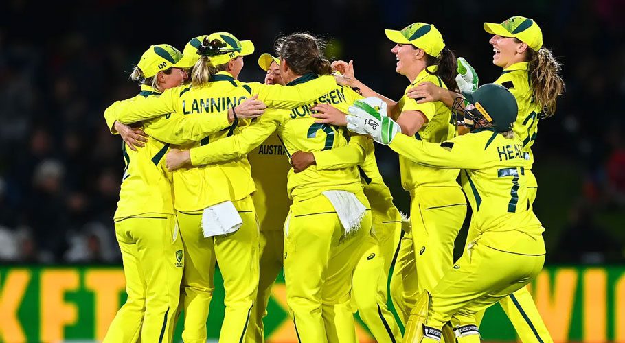 Australia, led by Healy's 170, beat England to win World Cup
