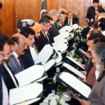 Senate Chairman Sadiq Sanjarani administers oath to members of federal cabinet. Source: Radio Pakistan.