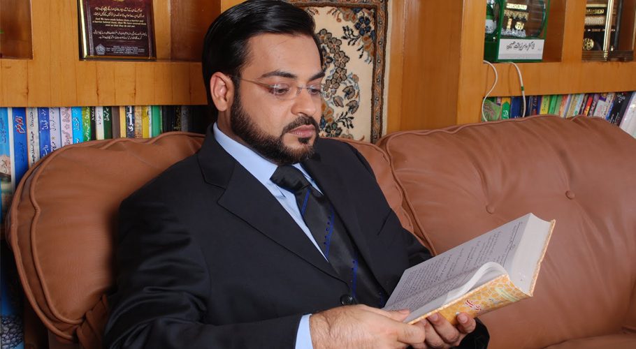 Aamir Liaquat Hussain passed away 2 months ago today on June 9 at the age of 50. (Photo: Dr. Aamir Liaquat Hussain Blog)