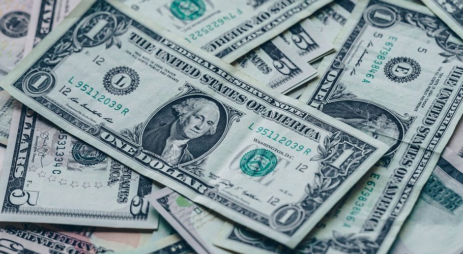 Depreciation of dollar continues, new price is 216 rupees (file photo)
