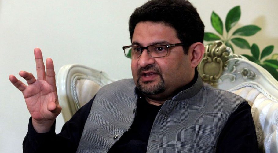 Pakistan's finance minister Miftah Ismail speaks during an interview in Islamabad, Pakistan December 28, 2017. Picture taken December 28, 2017. REUTERS/Faisal Mahmood/File Photo