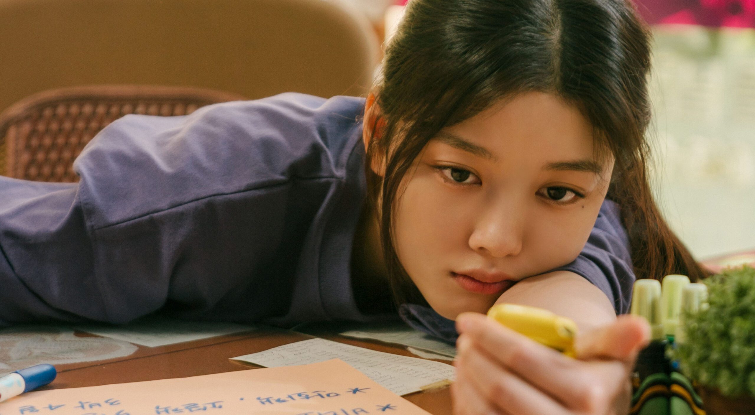 '20th Century Girl' is streaming on Netflix (Netflix Life)