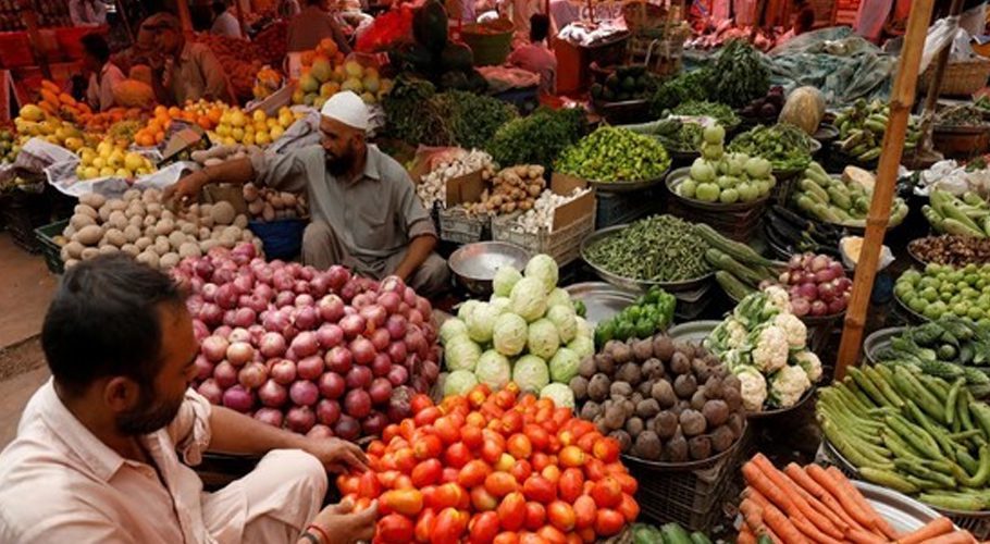 This undated photo shows a vendor selling vegetables in Karachi. (File Photo)