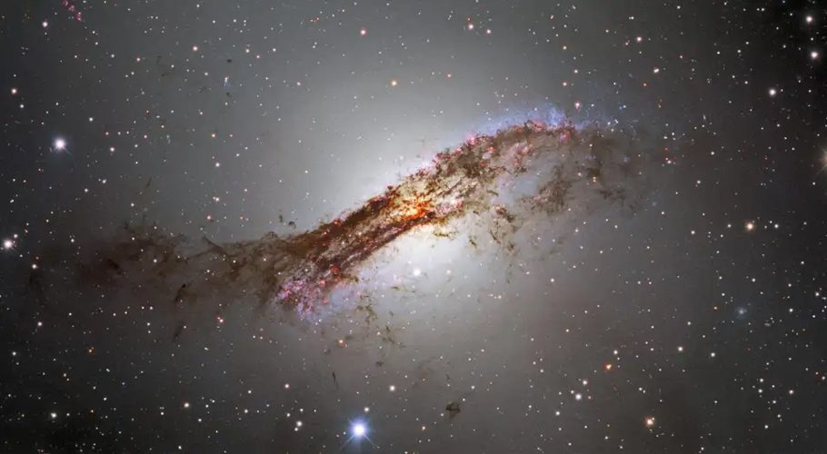 Centaurus A, as seen by the Dark Energy Camera. Image: CTIO/NOIRLab/DOE/NSF/AURA; Acknowledgments: PI: M. Soraisam (University of Illinois at Urbana-Champaign/NSF’s NOIRLab); Image processing: T.A. Rector (University of Alaska Anchorage/NSF’s NOIRLab), M. Zamani (NSF’s NOIRLab) and D. de Martin (NSF’s NOIRLab)