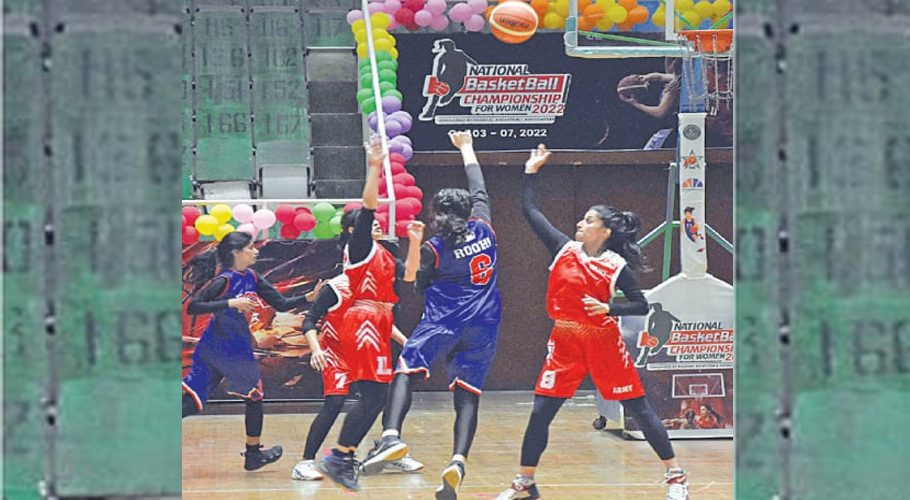 ISLAMABAD: Players of Pakistan Army and Islamabad Blues in action during their National Women’s Basketball Championship match at the Liaquat Gymnasium on Wednesday.—Online