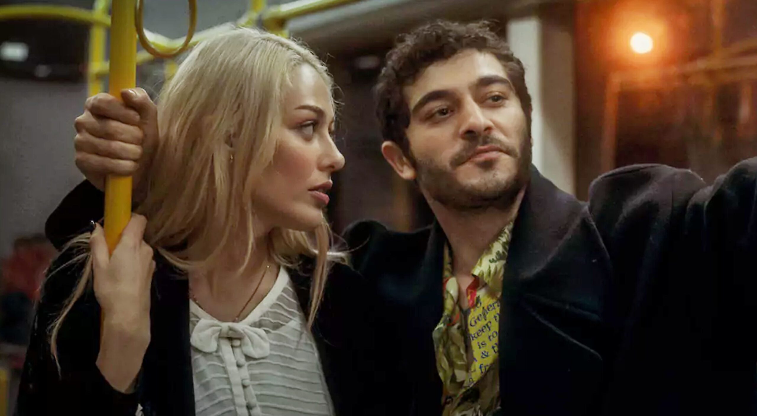 'Don't Leave' is streaming on Netflix (DecadesLife)