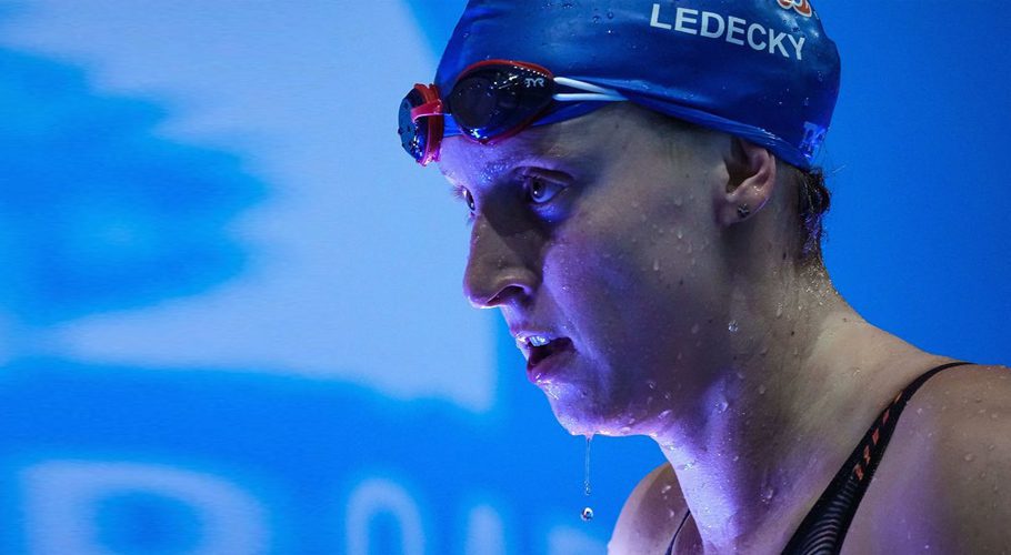 United States Katie Ledecky walks off the poo deck after competing in the 200 meter freestyle swim during the FINA Swimming World Cup finals on Friday, Nov 4, 2022; Indianapolis, IN, USA; at Indiana University Natatorium. Mandatory Credit: Grace Hollars-USA TODAY Sports