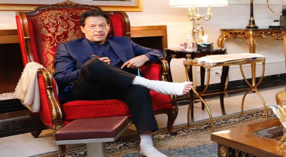 Khan says Gen (retd) Bajwa committed cruelty to the country by granting NRO-II to the gang of corrupt elements. (Image PTI official twitter)