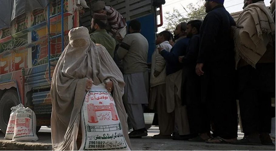 PM orders urgent action to end flour crisis in Pakhtunkhwa