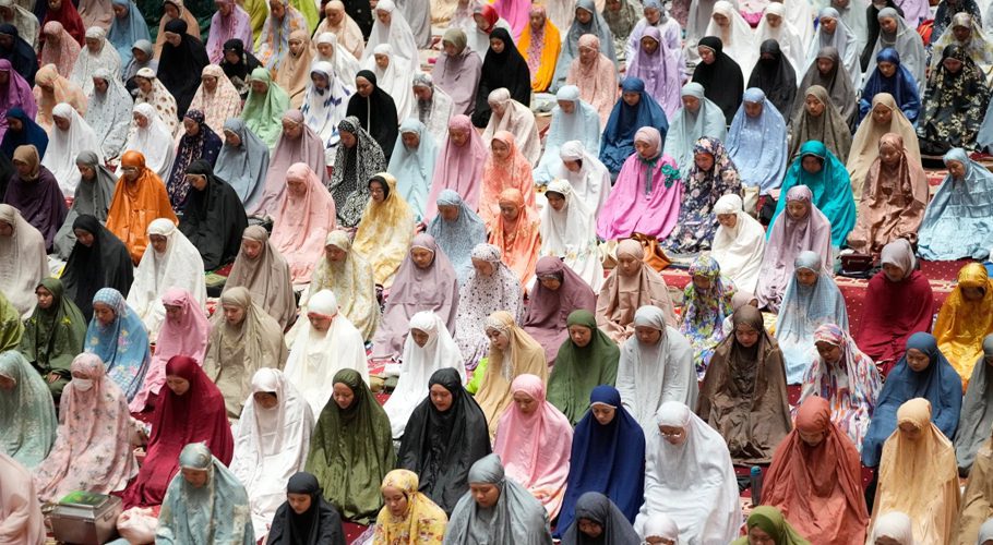 Indonesian Muslims perform the tarawih evening prayer on the eve of the holy fasting month of Ramadan, at Istiqlal Mosque in Jakarta. [Achmad Ibrahim/AP Photo]