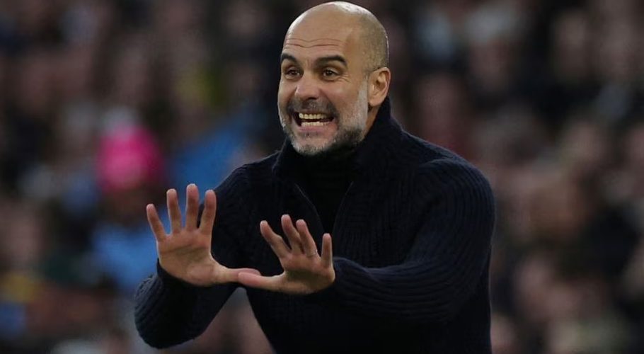 Football - Premier League - Manchester City v Arsenal - Etihad Stadium, Manchester, Britain - April 26, 2023 Manchester City manager Pep Guardiola REUTERS/Phil Noble