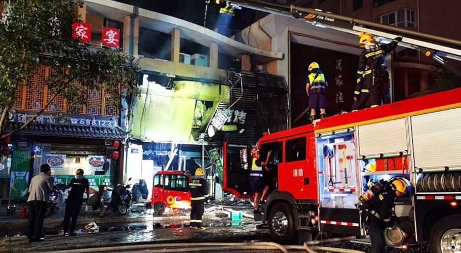 The blast happened at around 8:40 p.m. on a busy street in Xingqing District of Yinchuan, due to a leakage of liquefied petroleum gas from the operating area of a barbecue restaurant.
(Image: news.cgtn.com)