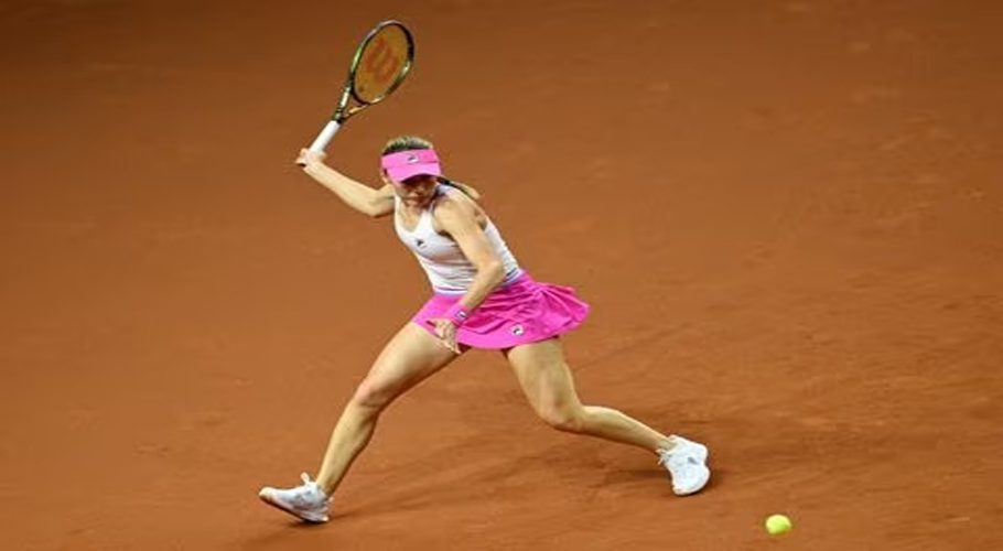 Tennis - WTA 500 - Stuttgart Open - Porsche Arena, Stuttgart, Germany - April 17, 2023 Russia's Ekaterina Alexandrova in action during her first round match against Croatia's Donna Vekic REUTERS/Angelika Warmuth/File Photo
