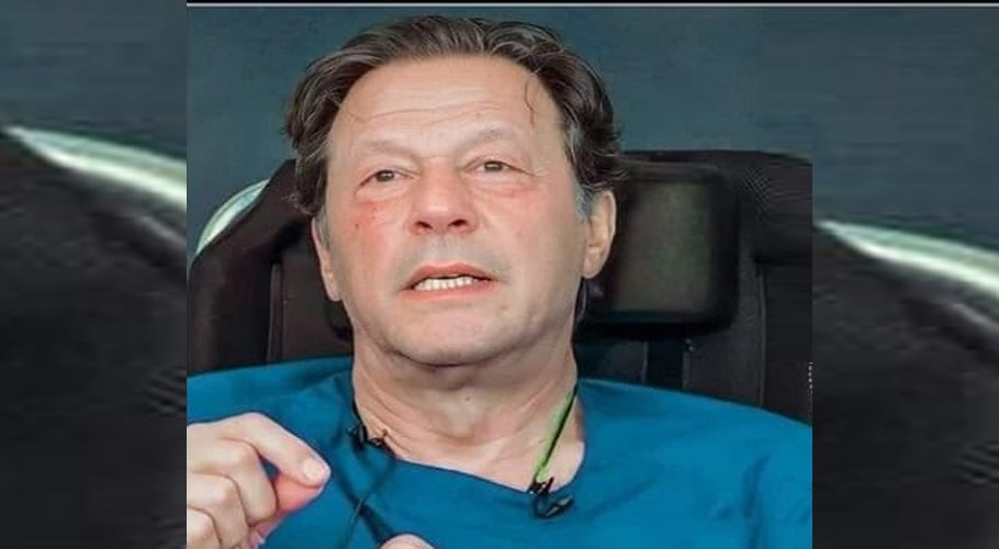 How did Imran Khan manage to publish article in The Economists?
