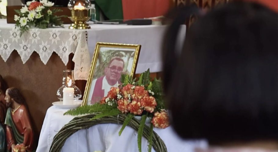 A portrait of Father Tygreat displayed in a church in Chong Kaep, Thailand. © FRANCE 24