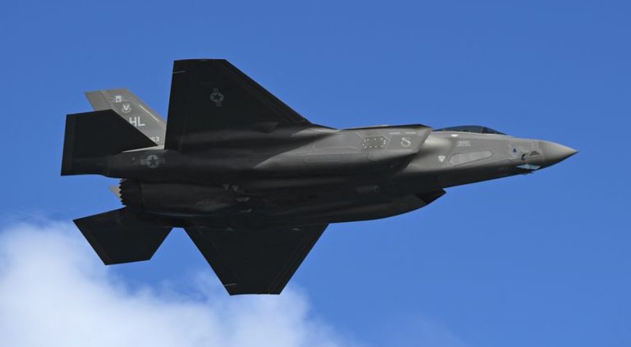 US starts strikes in Iraq and Syria against Iran-linked targets