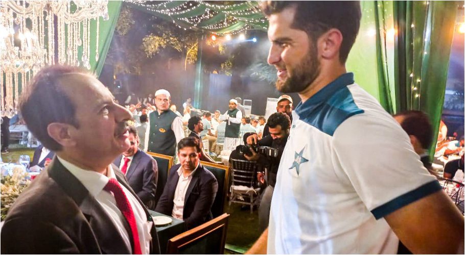 Shaheen Shah Afridi meets Caretaker Federal Minister for Health Dr Nadeem Jan.