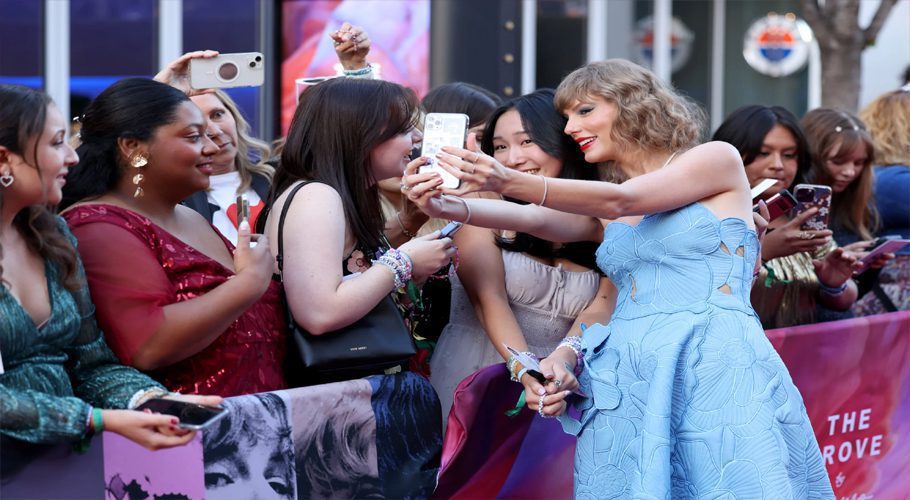 Taylor Swift attends the premiere of Taylor Swift: The Eras Tour concert movie at AMC's The Grove 14 on Oct. 11 in Los Angeles. (John Shearer/Getty Images for TAS) (John Shearer via Getty Images)