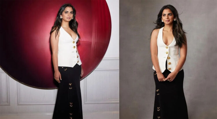 Isha ambani dress at Icon of the year award: Image by Economic Times