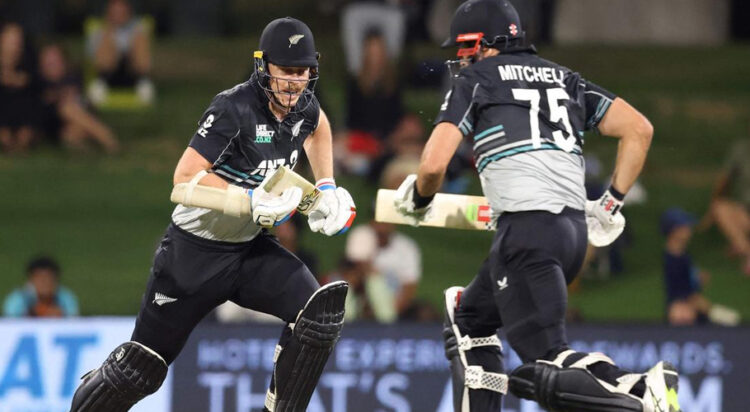 New Zealand’s Michael Bracewell and Daryl Mitchell in action against Pakistan. | Photo Credit: AFP