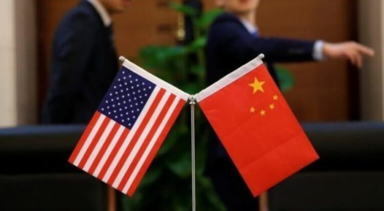 US, China flags