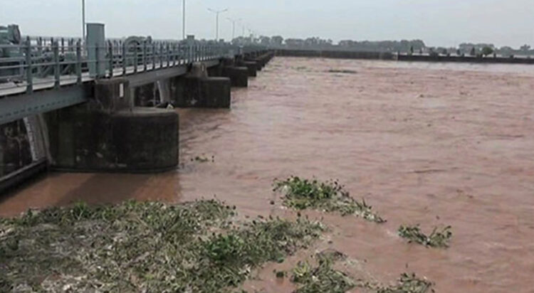 Head Marala Flood