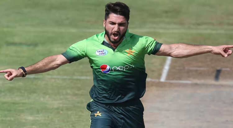 Pakistan's Usman Khan Shinwari celebrates the dismissal of Sri Lanka's Dinesh Chandimal during their forth ODI cricket match in Sharjah Oct, 2017. Source: AP Photo/Kamran Jebreili