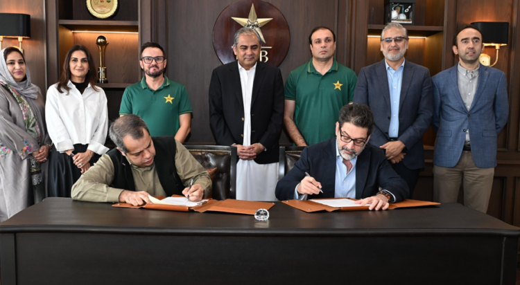 PCB Partners with Private School to Provide Scholarships for Young Cricketers (PCB)