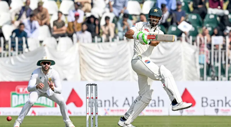 Captain Shan Masood Anchors Pakistan to Strong Start in Final Test Against South Africa (AFP)