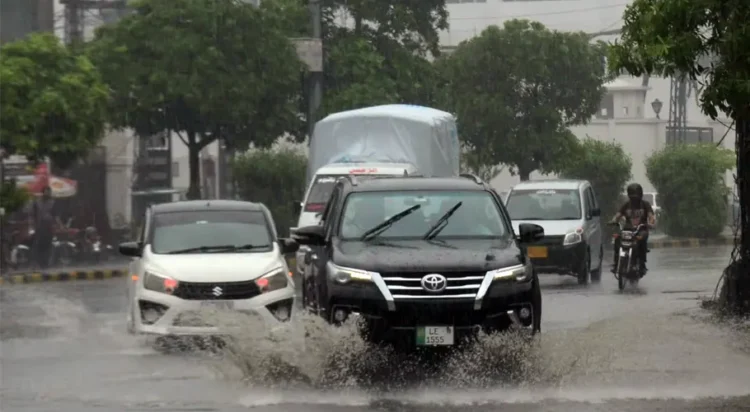 Rain in Lahore