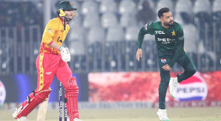 Mohammad Nawaz broke Pakistan's opening stand•Nov 18, 2025•Pakistan Cricket Board