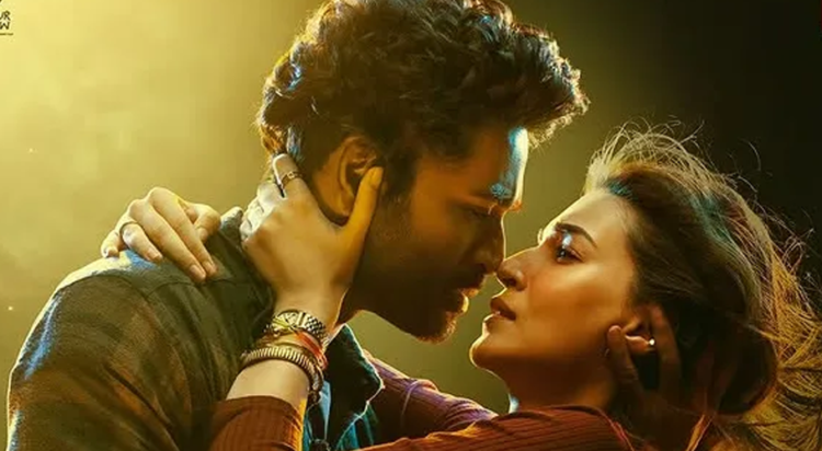 Tere Ishk Mein, starring Dhanush and Kriti Sanon in the lead roles, has finally arrived in theater on November 28. ( Photo Credit – Instagram )