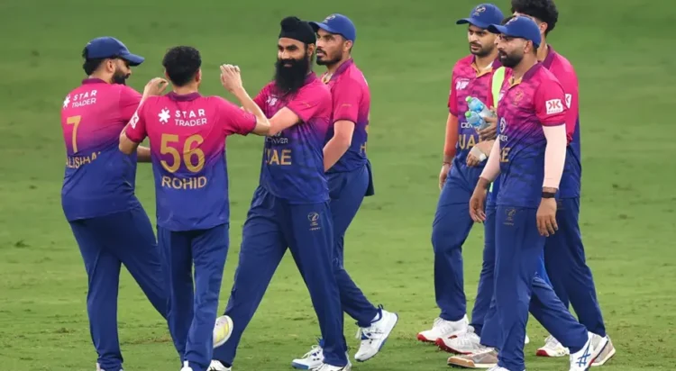 Simranjeet Singh celebrates a wicket with his team-mates, UAE vs Pakistan, Men's T20 Asia Cup, Dubai, September 17, 2025 (AFP/Getty Images)