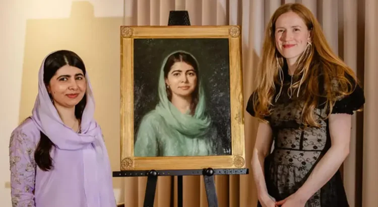 A special ceremony was held at Lady Margaret Hall to mark the installation of Malala’s portrait, which was attended by a large number of education experts. (Image: Geo News)