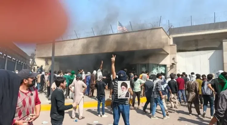 Protesters at US Consulate Karachi March 1