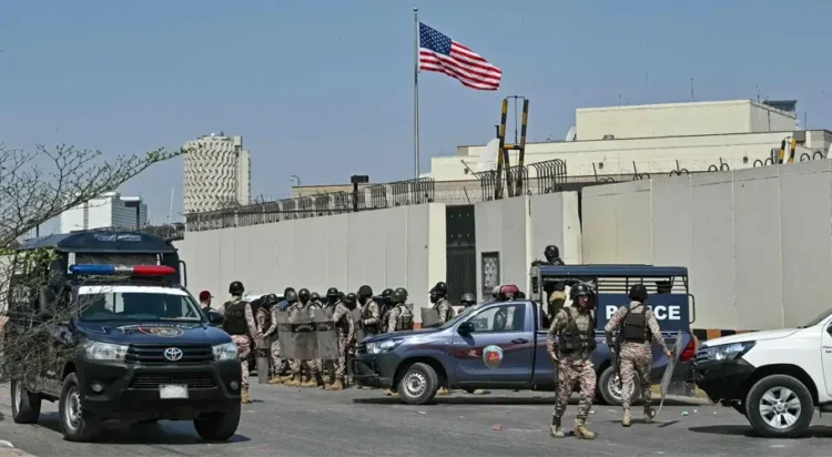 Security personnel stand guard outside the US consulate in Karachi on March 1, 2026. — AFP/File