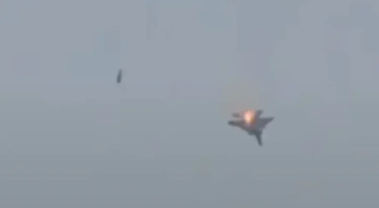 An American plane crashed in Kuwaitsocial networks